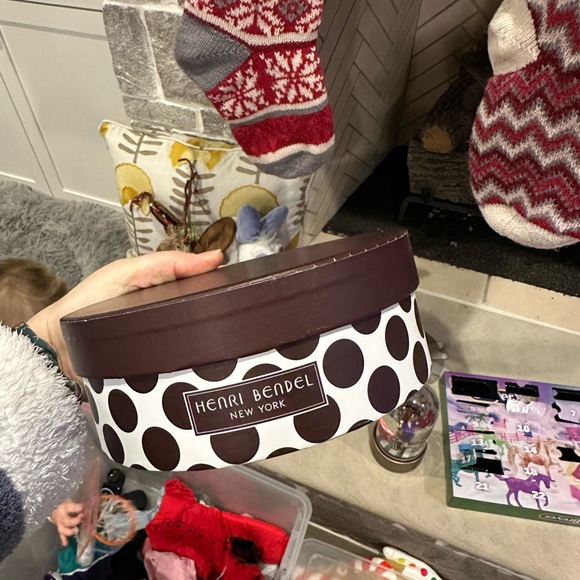 Henri bendel ornament set - Picture 3 of 3